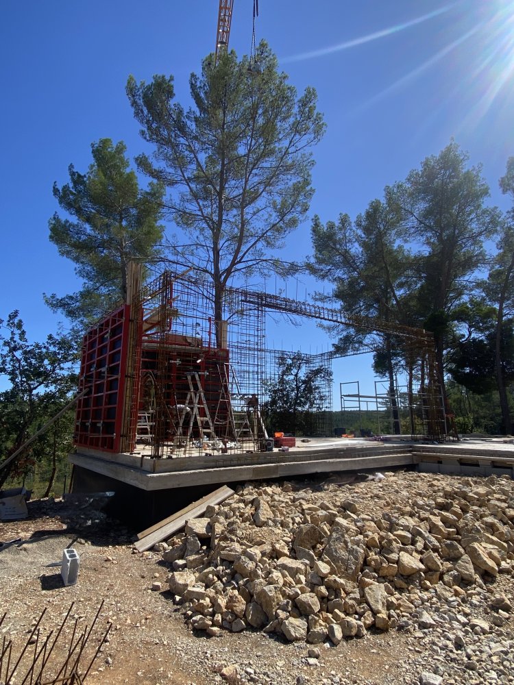 Réalisation du gros oeuvre d'un pool house à Tourrettes - Photo 1