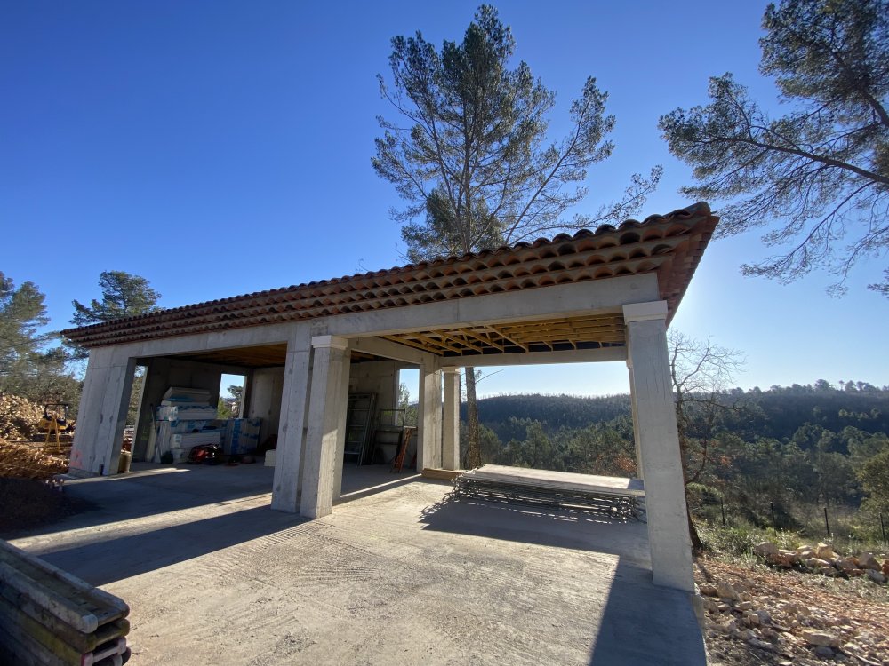 Réalisation du gros oeuvre d'un pool house à Tourrettes - Photo 4